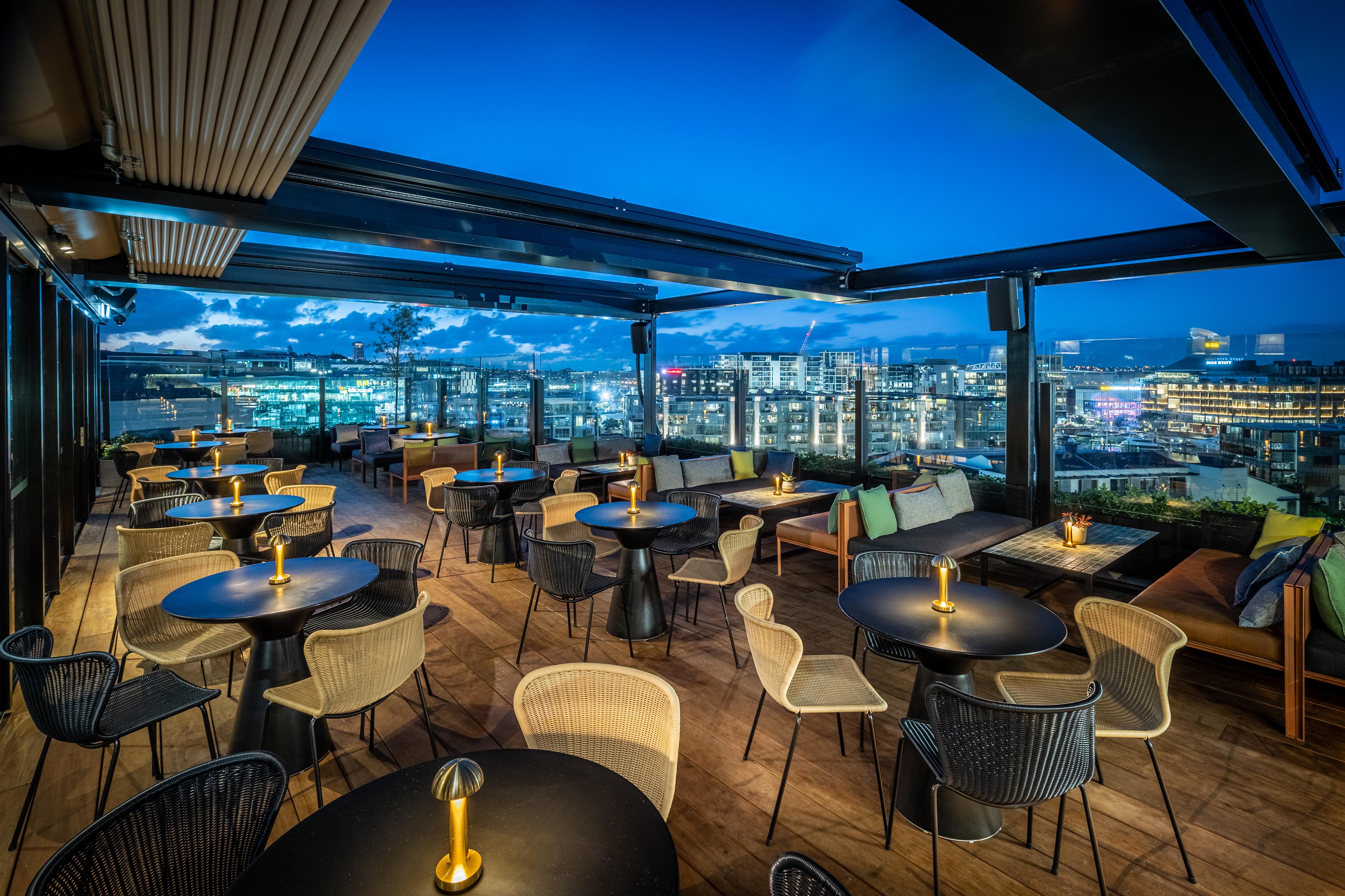 Qt Auckland Exterior foto The Sky Bar